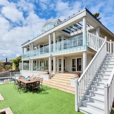 Orakei Grandeur Mansion With Sea Views & Pool Villa Auckland Bagian luar foto