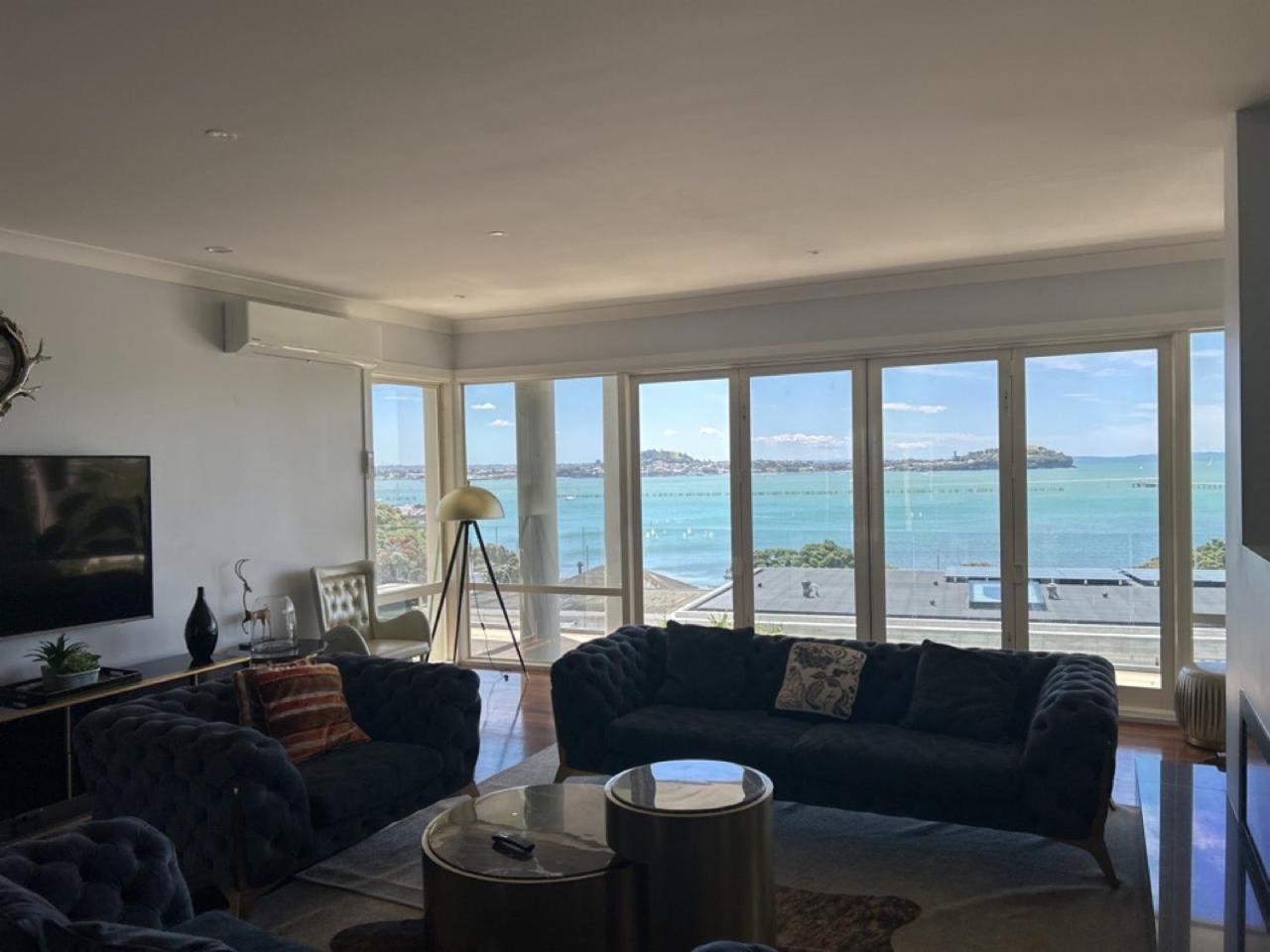 Orakei Grandeur Mansion With Sea Views & Pool Villa Auckland Bagian luar foto