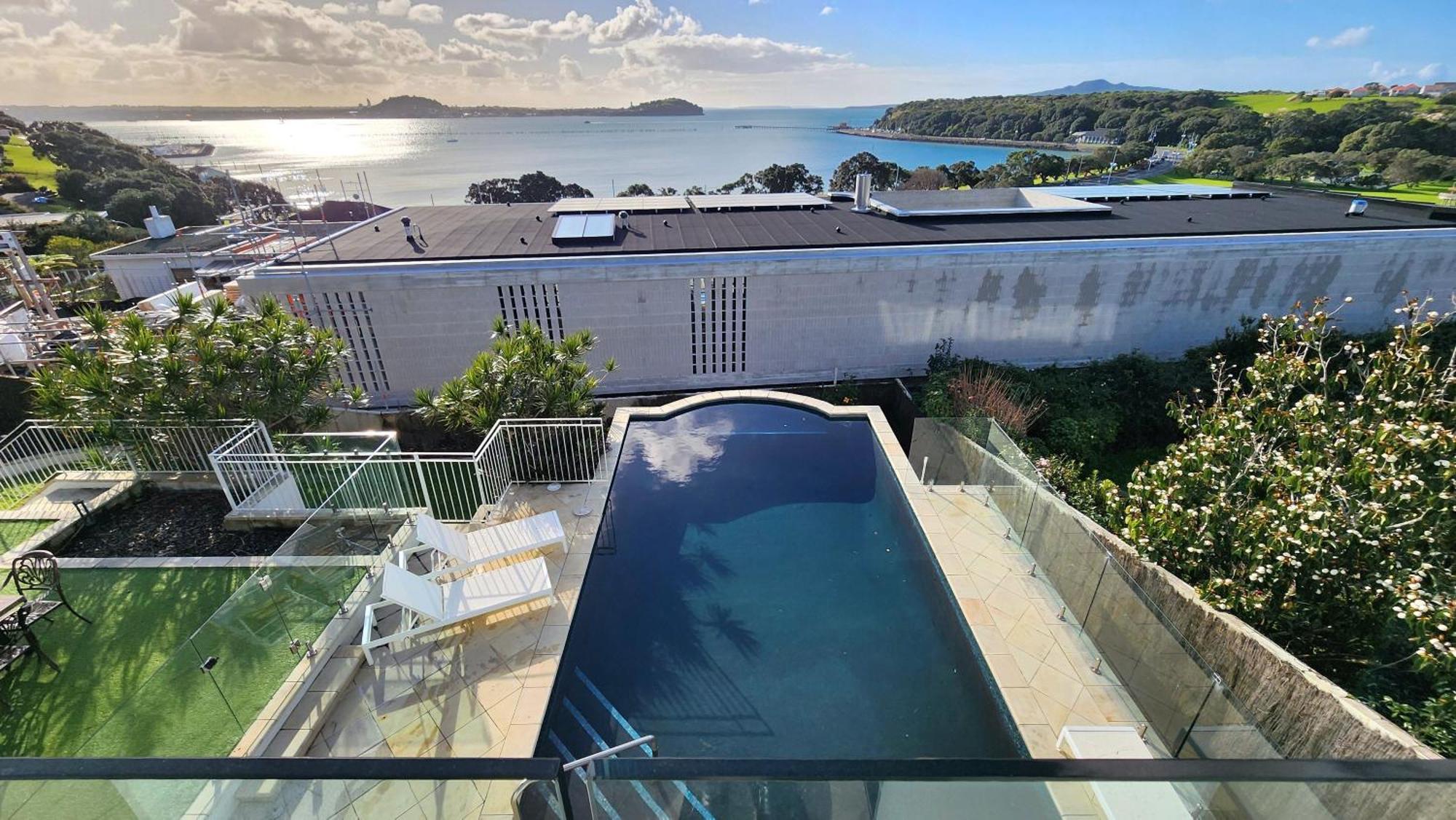 Orakei Grandeur Mansion With Sea Views & Pool Villa Auckland Bagian luar foto