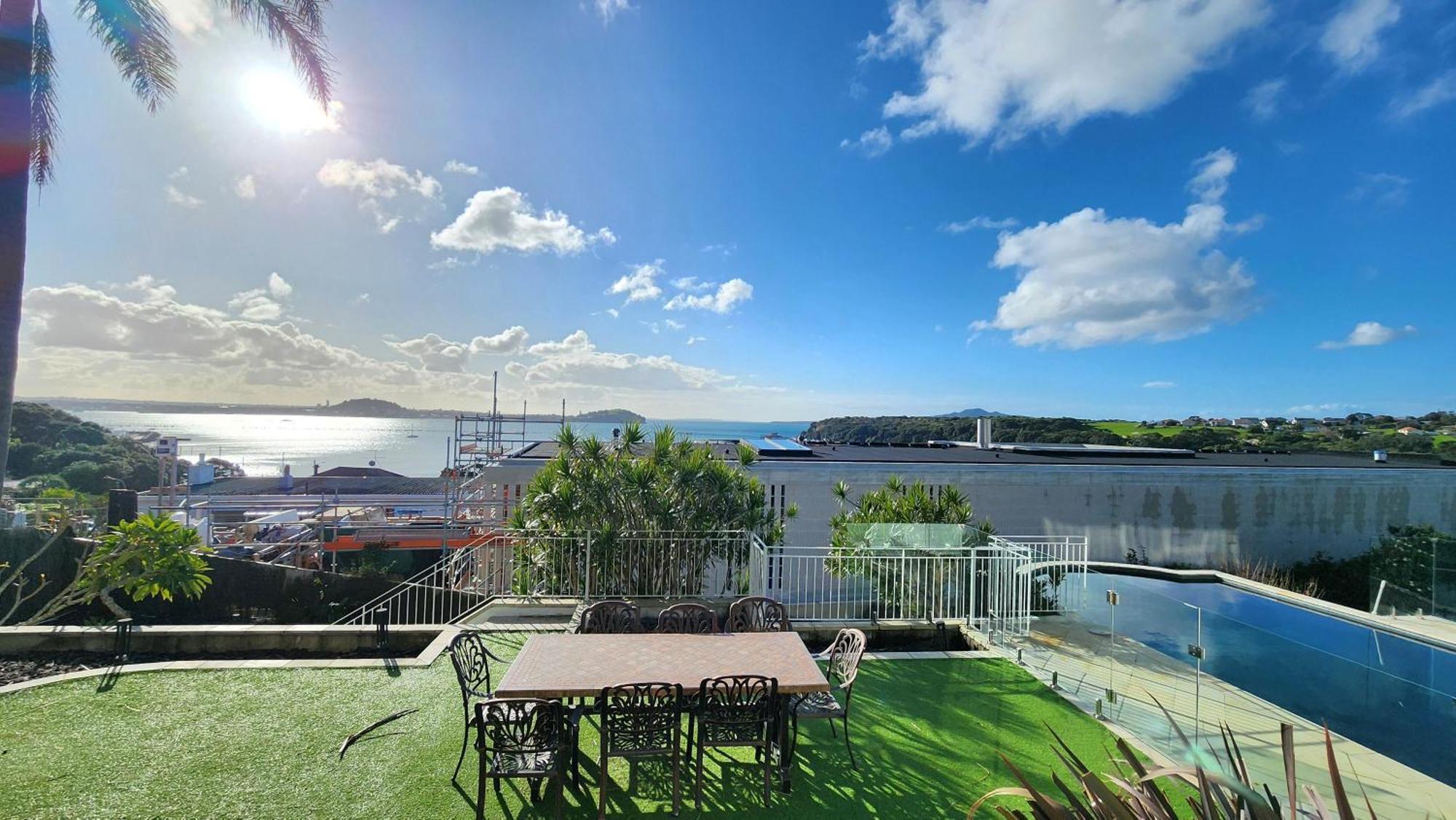 Orakei Grandeur Mansion With Sea Views & Pool Villa Auckland Bagian luar foto