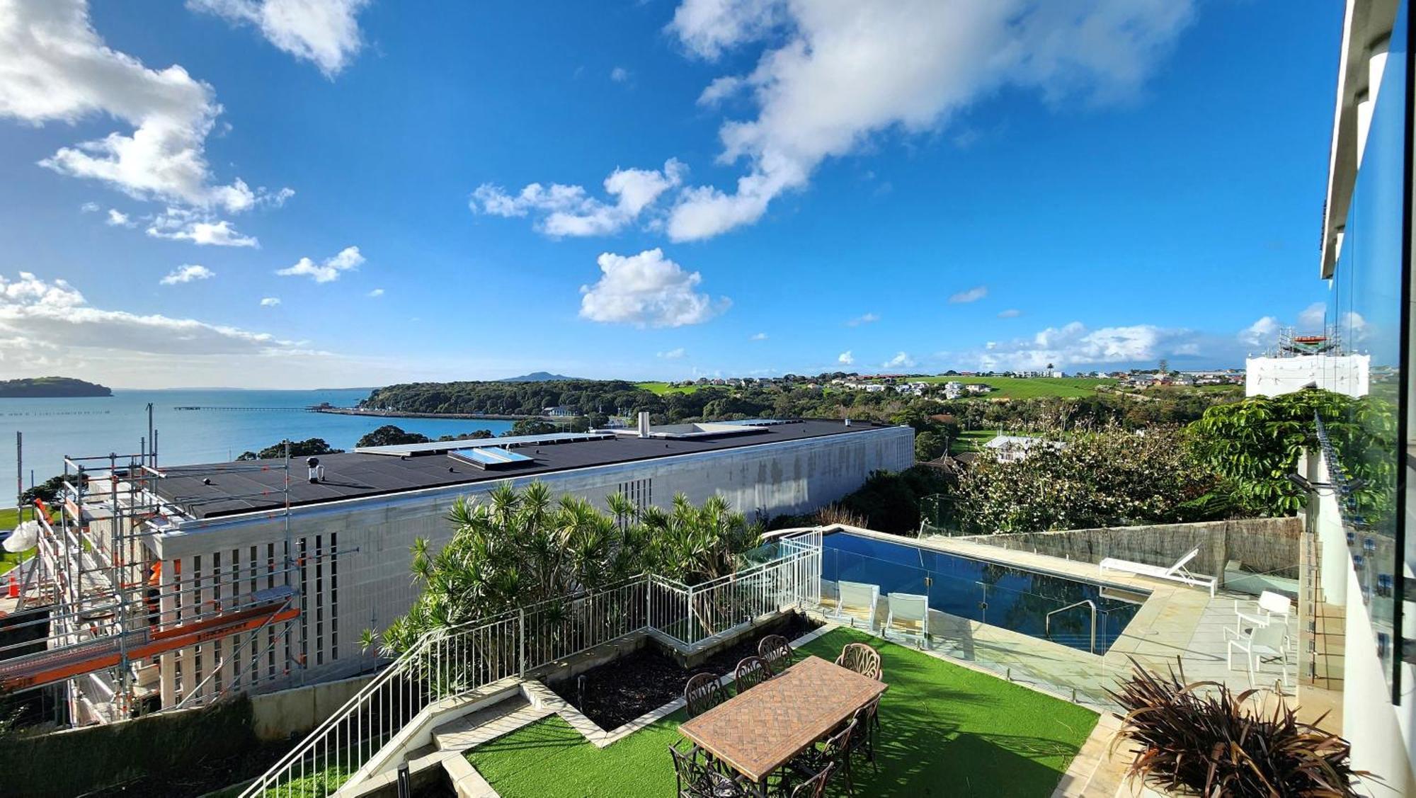Orakei Grandeur Mansion With Sea Views & Pool Villa Auckland Bagian luar foto