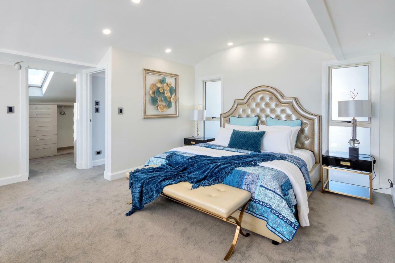 Orakei Grandeur Mansion With Sea Views & Pool Villa Auckland Bagian luar foto