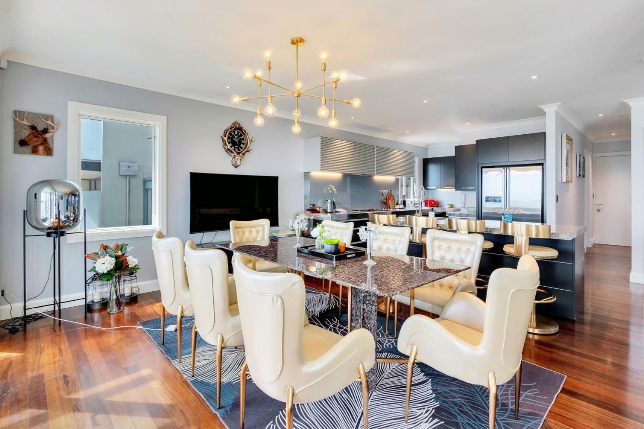 Orakei Grandeur Mansion With Sea Views & Pool Villa Auckland Bagian luar foto