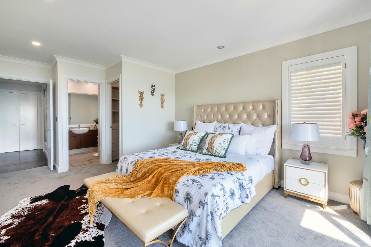 Orakei Grandeur Mansion With Sea Views & Pool Villa Auckland Bagian luar foto